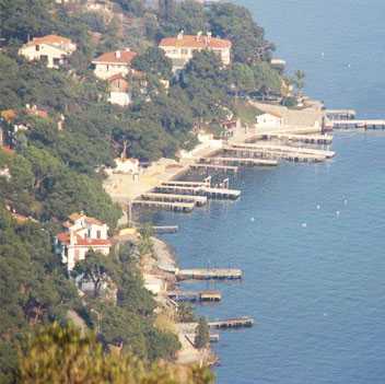 جزیره بیوک آدا (Büyükada) در جزایر پرنس (Princes’ Islands) استانبول کجاست؟