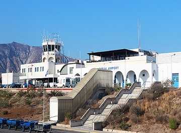 فرودگاه سانتورینی یونان