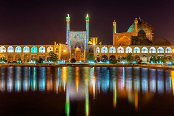 گلبرگ تور اصفهان هوایی