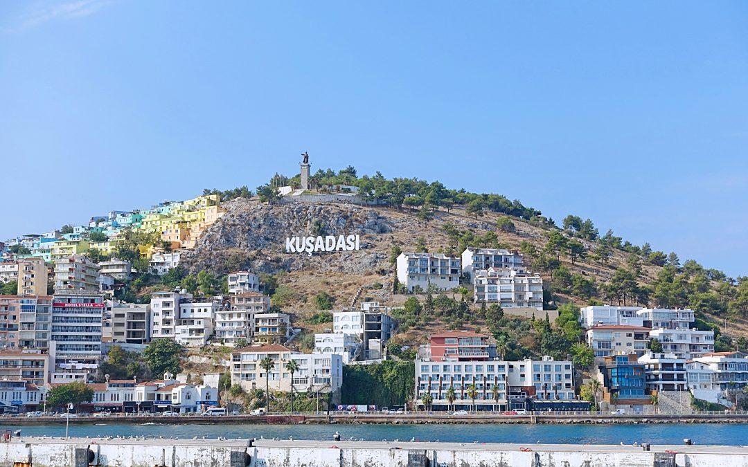 گلبرگ تور اقساطی کوش آداسی