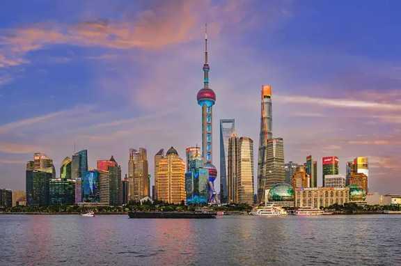 گلبرگ تور ترکیبی چین ژاپن و کره جنوبی