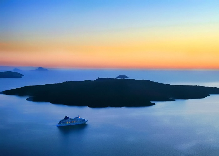 جزیره سانتورینی مشهورترین جزیره یونان