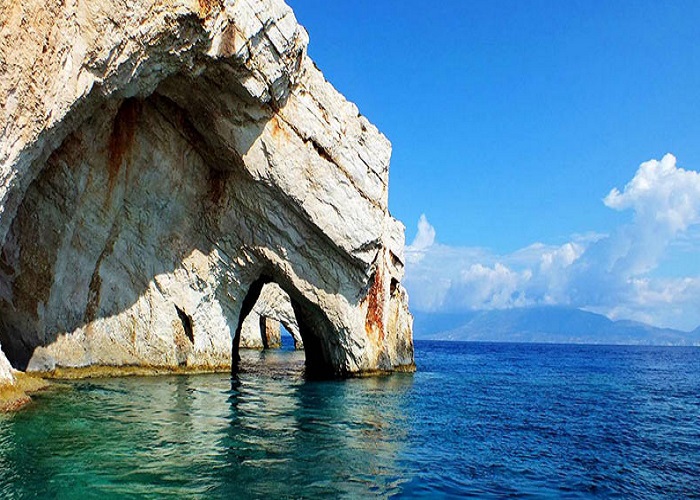 جاذبه های طبیعی و شگفت انگیز یونان