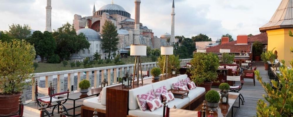 هتل چهار فصل استانبول در تنگه بسفر