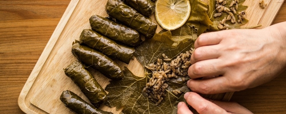 امام بایلدی در ترجمه به معنای « بیهوش شد» است و یکی از معروف‌ترین غذاهای ترکیه است