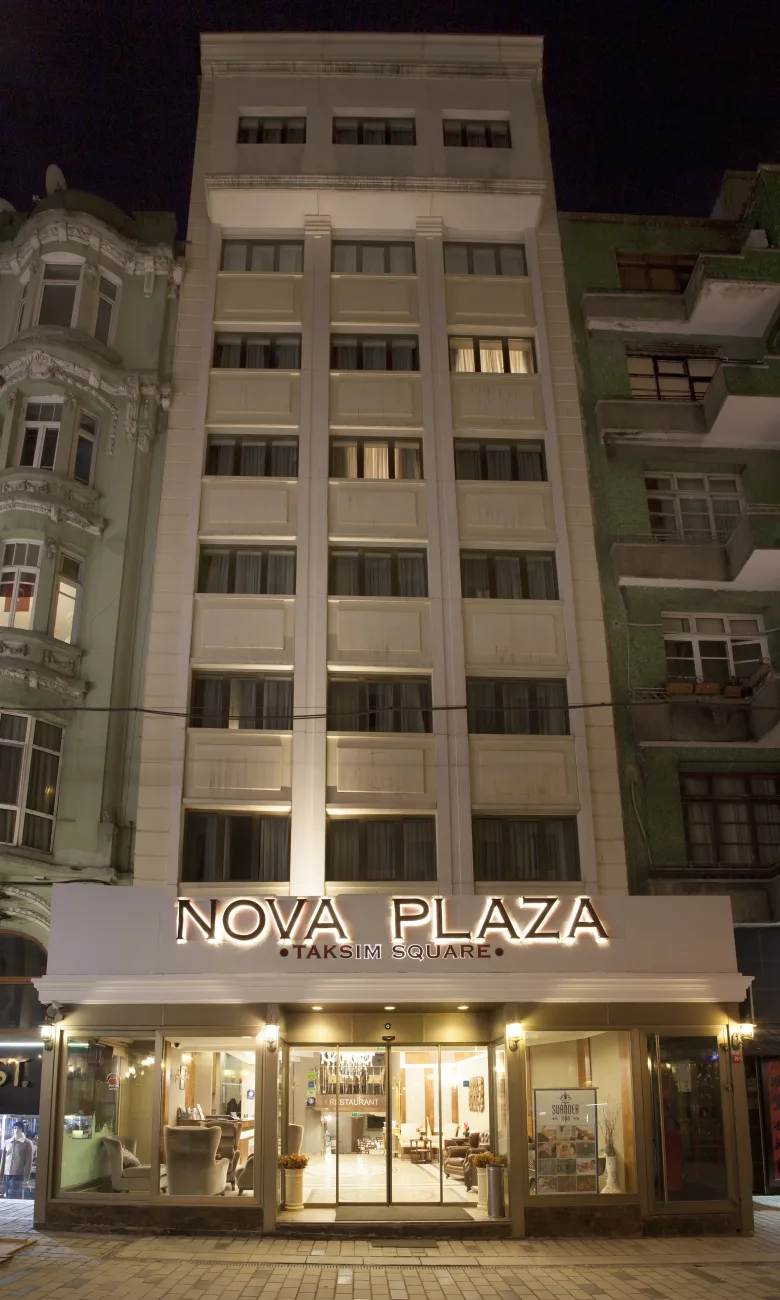 هتل nova plaza square