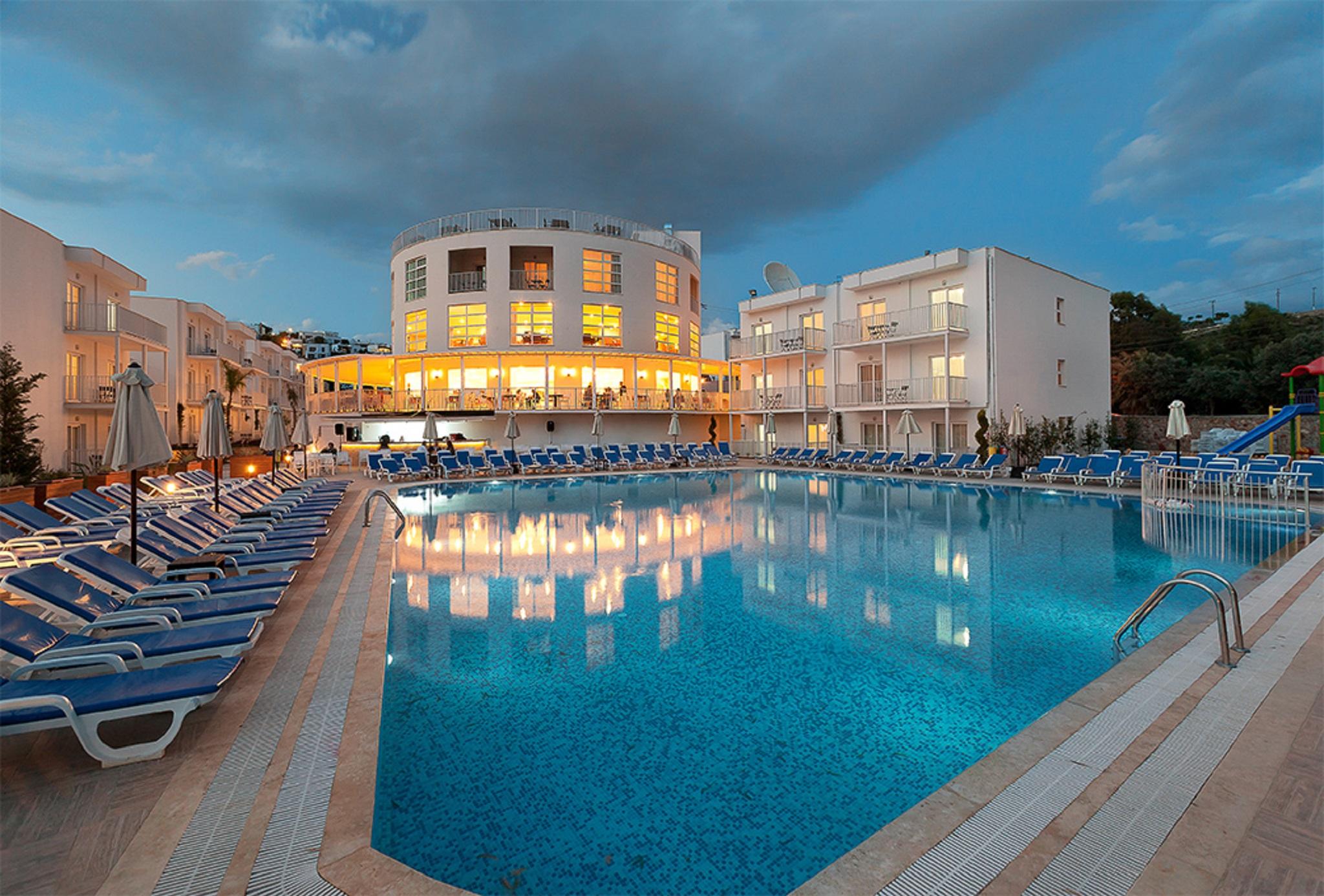 هتل Bodrum Beach Resort