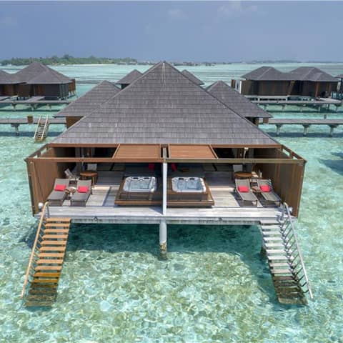 هتل paradise island resort