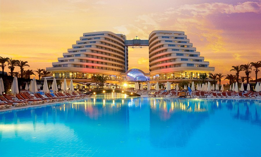 هتل Miracle Antalya